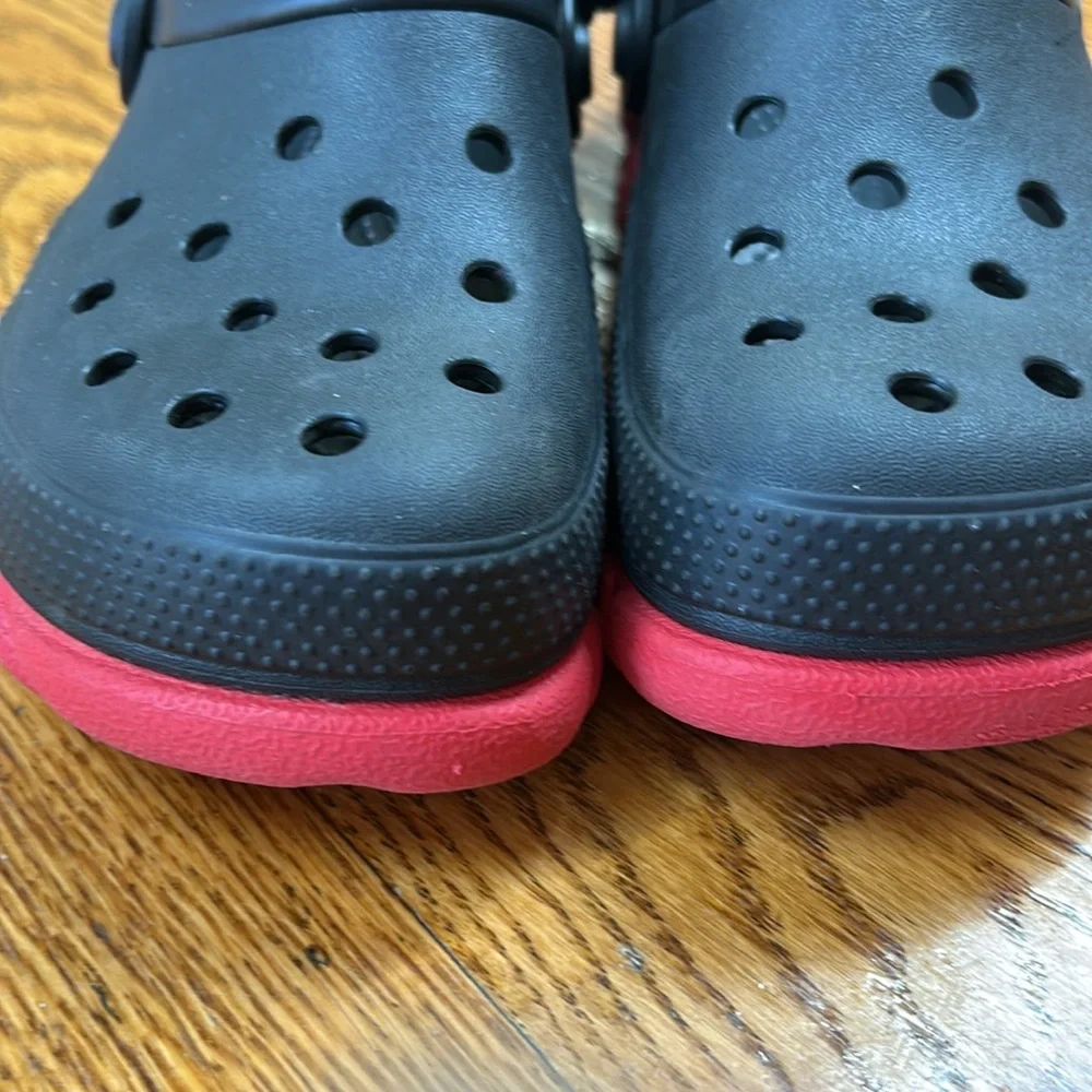 CROCS duet max